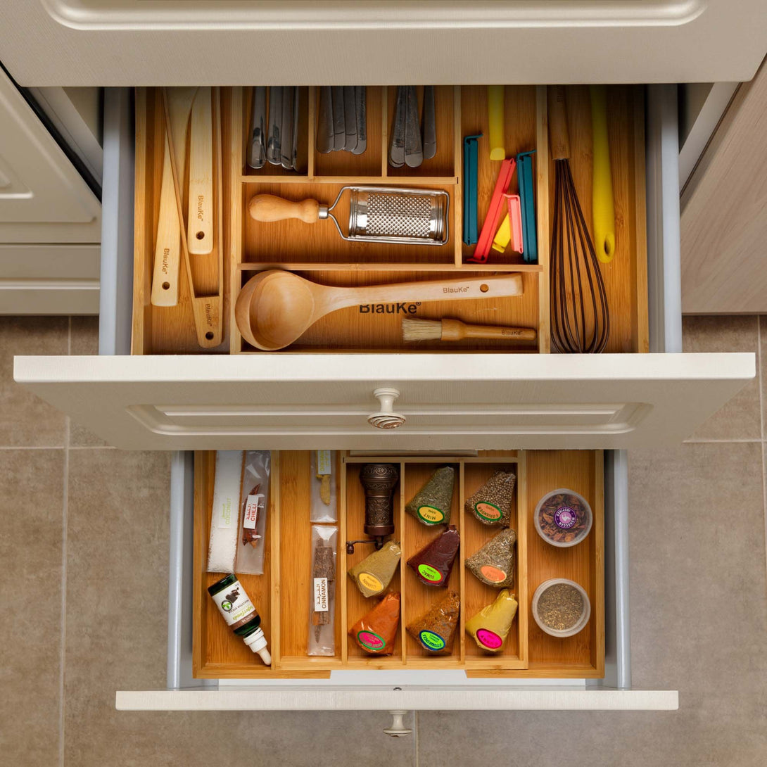Expandable Bamboo Drawer Organizer - Expandable Cutlery and Utensil Drawer Organizer - Large Kitchen Drawer Organizer - Adjustable Cutlery Drawer Tray Organizer with 8 Compartments 20-25